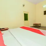 Oyo 30869 Urban Stay
