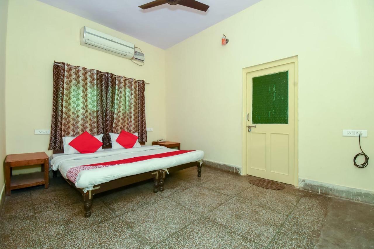 Oyo 30869 Urban Hotel Jodhpur (Rajasthan)