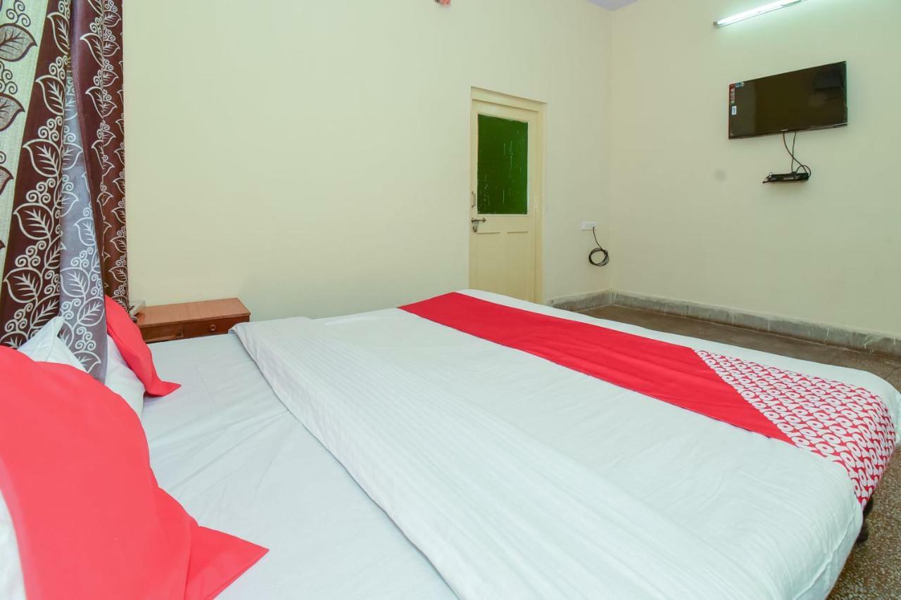 Hotel Oyo 30869 Urban 3*